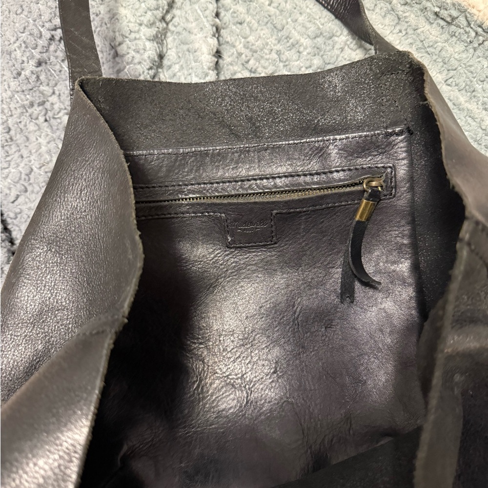 Madewell Black Leather Tote Bag - Picture 2 of 6